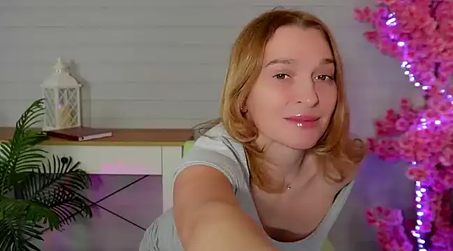 Snapshot of ms_natty chatting on January 2025 06:49:01 PM ms natty online show from January 2025 06:49:01 PM