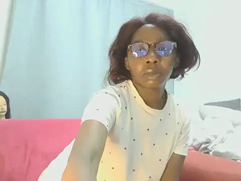 Snapshot of Sexxybella27 chatting on June 2026 02:24:02 AM Sexxybella27 online show from June 2026 02:24:02 AM