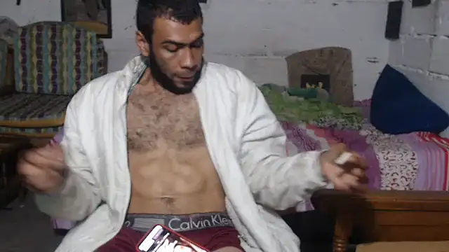 erik alexander online show from December 2025 01:00:01 AM