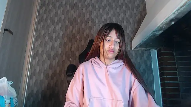 angelicatorrecm101 online show from December 2024 01:38:02 PM