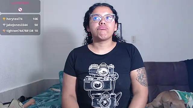 Snapshot of agata_22 chatting on June 2026 01:28:02 AM agata 22 online show from June 2026 01:28:02 AM