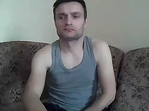 suarez1235 online show from February 2026 11:06:02 AM