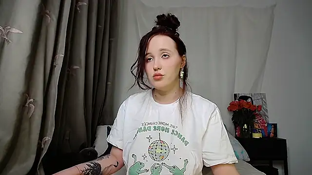 IrinaArt online show from March 2025 08:48:02 PM