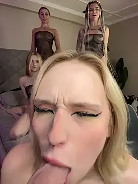 RollingGirls online show from October 2025 01:09:02 PM