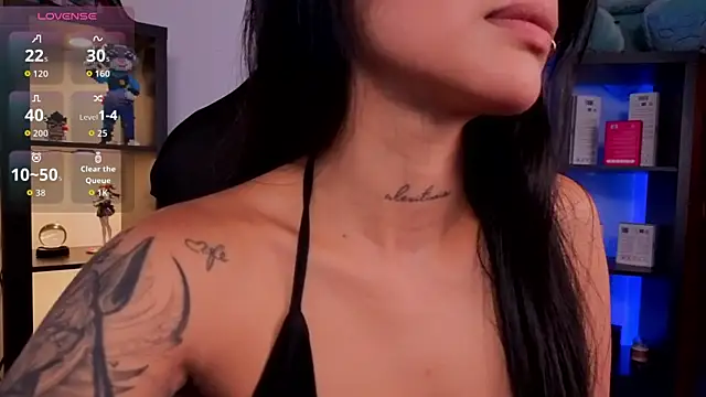 Snapshot of Alaia_Asuka chatting on June 2026 01:10:01 AM Alaia Asuka online show from June 2026 01:10:01 AM