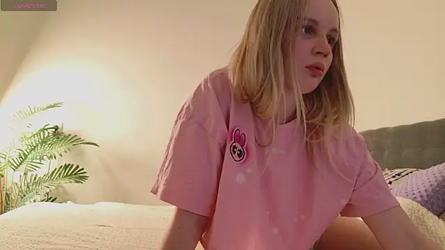 Beatrica Klein online show from May 2026 02:00:01 PM