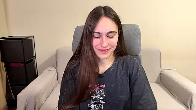 AliceKolltt online show from February 2026 11:49:01 PM