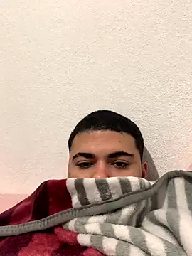 Casal Safado  online show from October 2025 09:29:02 AM