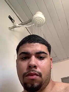 Casal Safado  online show from October 2025 04:19:01 PM