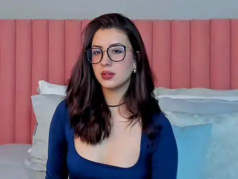 EmaSaenz online show from March 2026 09:49:02 PM