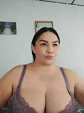 Snapshot of antoniamoreno82 chatting on February 2025 08:00:01 PM antoniamoreno82 online show from February 2025 08:00:01 PM
