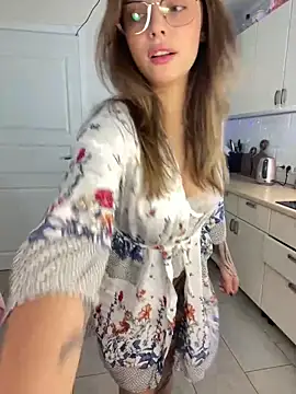 HumbleJess online show from December 2025 10:02:02 AM