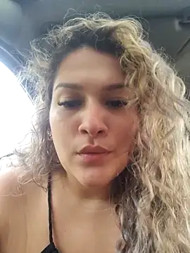 Sara smiiith211 online show from February 2026 10:06:02 PM