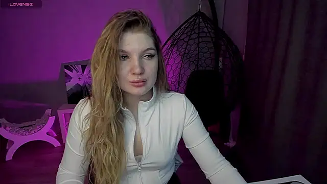 lily williamss online show from March 2026 12:29:01 AM