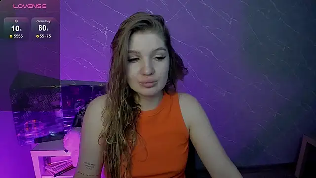 Snapshot of lily_williamss chatting on June 2026 12:08:02 AM lily williamss online show from June 2026 12:08:02 AM
