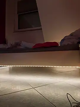 Snapshot of Bennyben8604 chatting on December 2024 09:57:01 PM Bennyben8604 online show from December 2024 09:57:01 PM