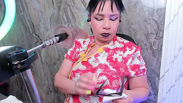 annie wigg online show from March 2026 03:55:02 AM