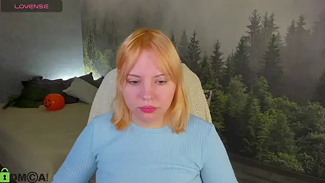 Stacy Luv online show from October 2025 01:02:02 AM