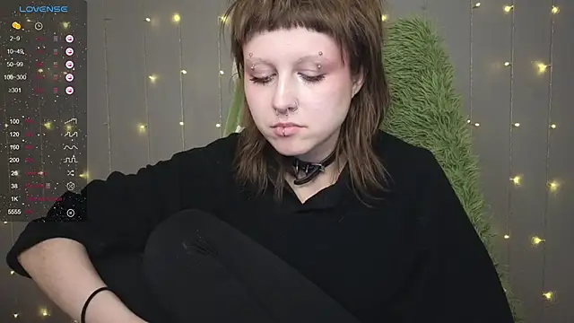 kortny yo online show from February 2025 12:36:02 AM