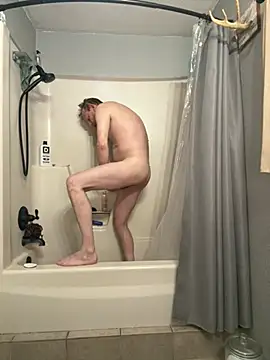 ianvaghn2252 online show from April 2026 02:09:01 AM