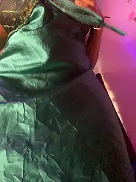 Cherrytowild online show from November 2025 09:42:02 AM