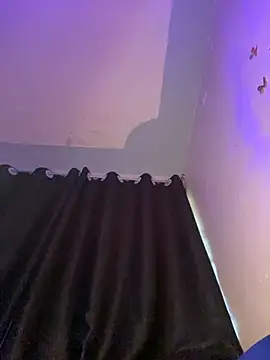 Cherrytowild online show from December 2025 04:51:01 AM