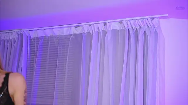 NicoleSarahX online show from December 2024 11:09:01 PM