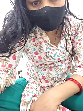 Snapshot of Aaradhya chatting on April 2026 01:25:02 PM Aaradhya online show from April 2026 01:25:02 PM