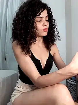 Snapshot of izumikarol chatting on February 2025 05:26:02 AM izumikarol online show from February 2025 05:26:02 AM