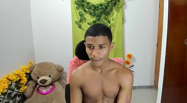Snapshot of corzoethan chatting on February 2025 11:25:02 PM corzoethan online show from February 2025 11:25:02 PM