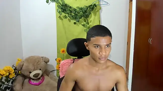 Snapshot of corzoethan chatting on March 2025 11:20:02 PM corzoethan online show from March 2025 11:20:02 PM