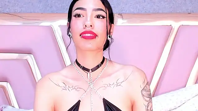 Eva Benely online show from January 2025 10:40:01 AM