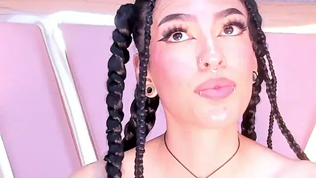 Eva Benely online show from March 2025 08:19:02 AM