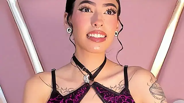 Eva Benely online show from September 2025 06:13:01 AM