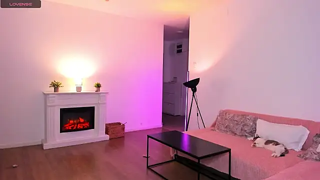 AnysaSmith online show from February 2026 09:46:02 PM