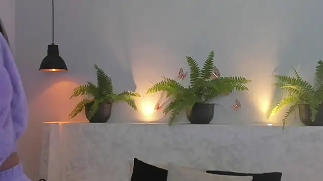 Valenn smithh online show from March 2025 12:29:01 PM