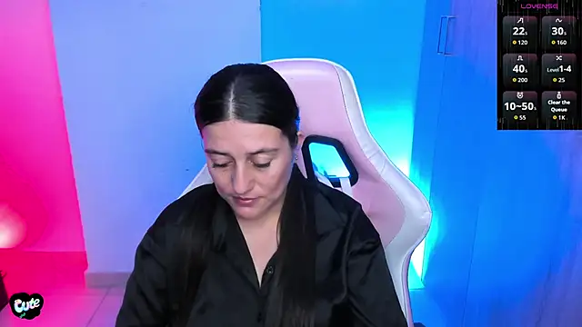 Saskyaa online show from February 2026 03:19:02 PM