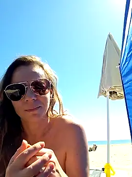 Maryli-O online show from April 2026 11:54:02 AM