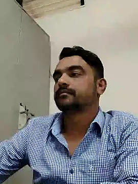 suton1 online show from December 2024 10:13:01 AM