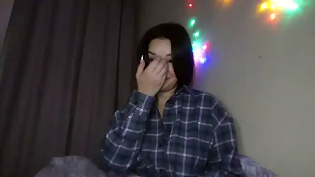 Snapshot of Linusya chatting on January 2026 08:13:02 PM Linusya online show from January 2026 08:13:02 PM