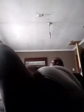 MATUREBUSSTY online show from January 2026 06:06:02 AM