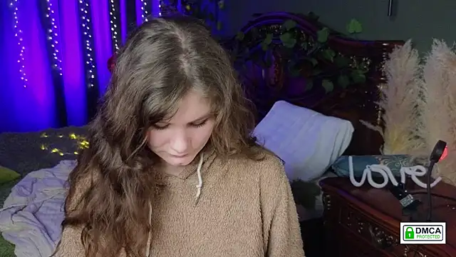 Charlotte wow online show from February 2025 01:11:02 AM