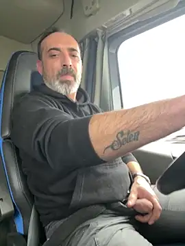 Snapshot of dzhakar chatting on December 2024 11:58:01 AM dzhakar online show from December 2024 11:58:01 AM