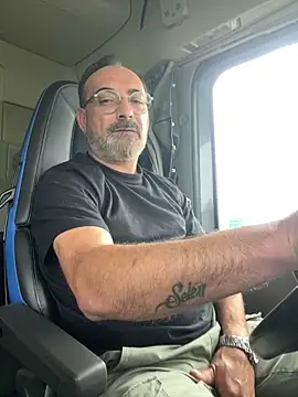 Snapshot of dzhakar chatting on September 2025 09:25:02 AM dzhakar online show from September 2025 09:25:02 AM