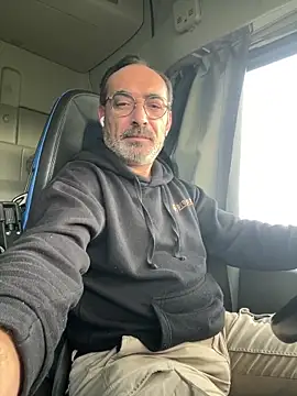 Snapshot of dzhakar chatting on December 2025 12:34:02 PM dzhakar online show from December 2025 12:34:02 PM