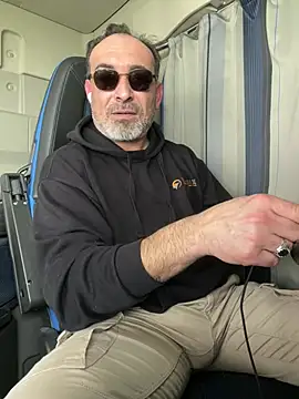 Snapshot of dzhakar chatting on February 2026 11:51:01 AM dzhakar online show from February 2026 11:51:01 AM