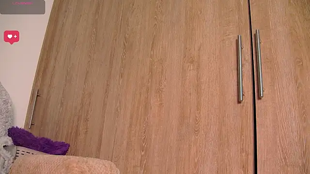 aidaadams online show from February 2026 11:39:01 AM