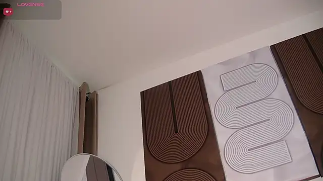 aidaadams online show from February 2026 11:53:02 AM