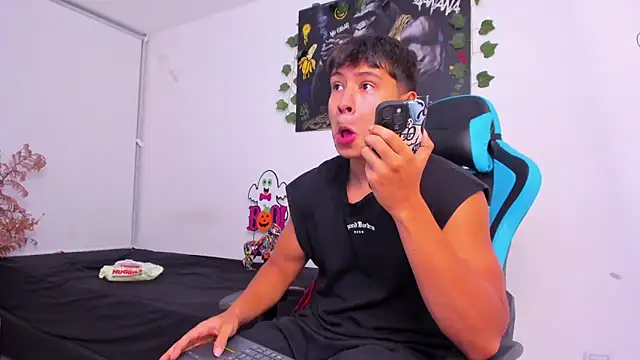 Bray Kevin online show from December 2024 01:48:02 AM