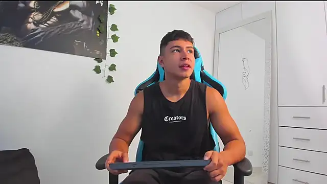 Bray Kevin online show from February 2025 05:02:02 PM